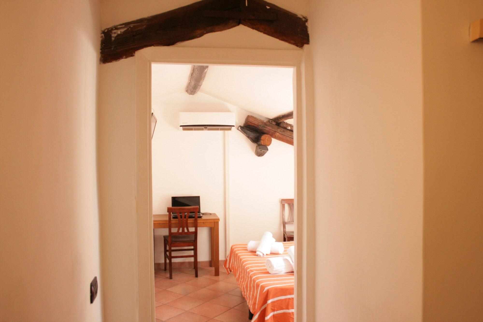Bed & Breakfast Sixtythree 2*