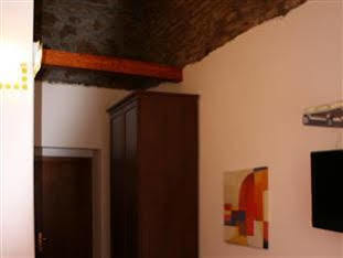 Bed & Breakfast Sixtythree 2*